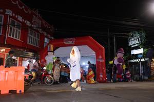 BIB: 
                            <button type="button" onclick="openModal(26225501)" class="btn btn-primary btn-sm float-right btn-popup" data-toggle="modal" data-target=".modal-high-quality">
                        <i class="fas fa-shopping-cart"></i> Add to Cart
                    </button>
                                            <button type="button" onclick="isThisMe(26225501, true)" class="btn btn-success btn-sm float-right btn-popup btn-isme hidden" data-toggle="tooltip" data-placement="bottom" title="นี่คือรูปของคุณใช่ไหม คลิกที่นี่เพื่อเอาเข้าอัลบั้ม">
                        <i class="fas fa-plus"></i> Add to album
                    </button>
                    <button type="button" onclick="isThisMe(26225501, false)" class="btn btn-warning btn-sm float-right btn-popup btn-isnotme hidden">
                        <i class="fas fa-ban"></i> Remove from album
                    </button>